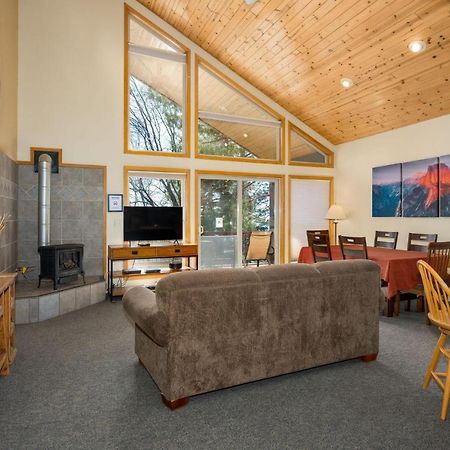 Falcons Nest Yosemite West Exterior foto